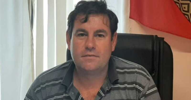 Mario Peyer volvió a asumir la intendencia de Caraguatay y quieren echar del Concejo a Norma Gularte Tras retomar la intendencia de Caraguatay, Mario Peyer negó acusaciones de malversación, denunció persecución política y confirmó que avanzará con acciones judiciales.