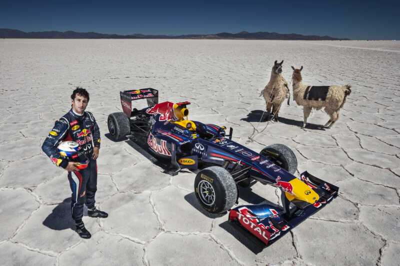 Colapinto tendrá una exhibición en Buenos Aires con un Fórmula 1 4 diciembre de 2012, cuando Daniel Ricciardo manejó un Red Bull RB7