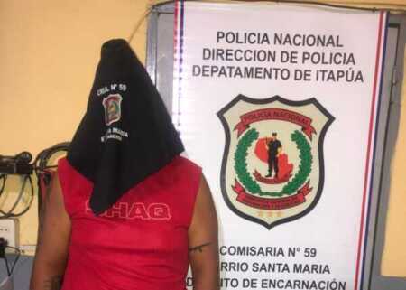 Encarnación: detienen a un joven acusado de abuso sexual contra una adolescente de 15 años El sospechoso fue detenido por agentes policiales tras la denuncia presentada por la adolescente ante la Comisaría 59ª del barrio Santa María en Encarnación.