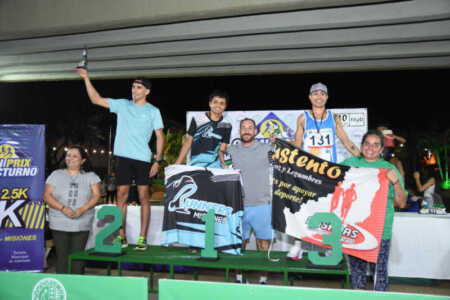 Aníbal Andrade y Lucía Corrales ganaron el Gran Prix Nocturno de Oberá en los 5K. Más de 300 atletas participaron de la tradicional competencia.