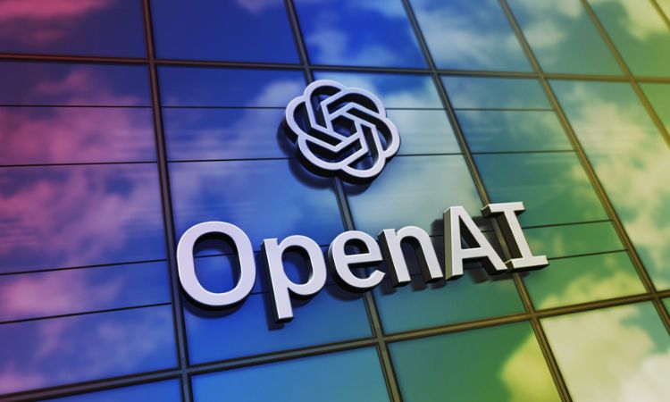 OpenAI cierra Sora por fuertes criticas bajo un escenario entre luces y sombras debido a la creación de contenidos historia OpenAI - 1