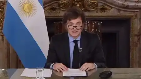 El gasto público cayó 11 puntos del PBI y el 91% se destinó al equilibrio fiscal público