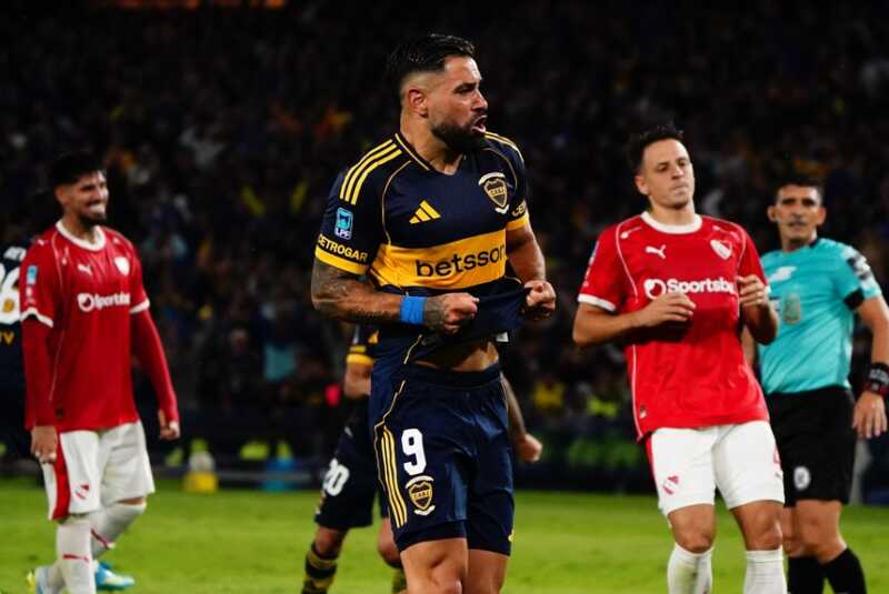 Boca recibe a Universidad Católica obligado a ganar para clasificar a octavos de la Copa Libertadores. Úbeda hará tres cambios en el equipo.