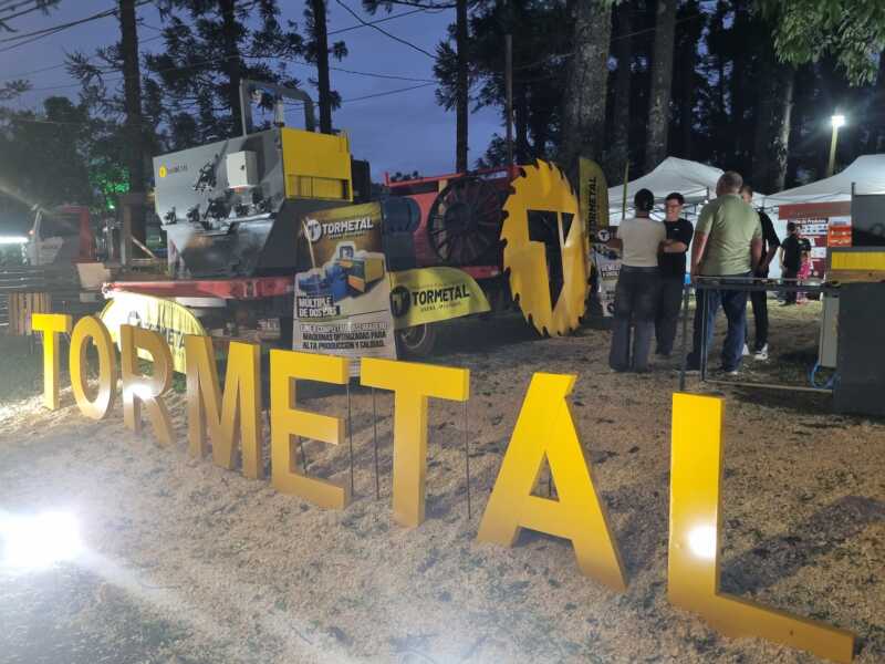 De tradición a innovación: Lory Máquinas y Tormetal se destacaron en Oberá 8 20260411 183745.jpg - 7