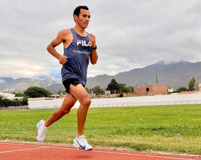 Agustín Da Silva entrena en altura en Salta: “Me vine a hacer una preparación para competir a nivel nacional” Agustín Da Silva compartió su historia de vida, el sacrificio detrás del alto rendimiento y un fuerte mensaje social para los jóvenes.
