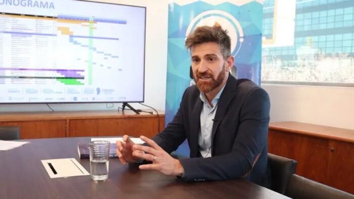 Bernardo Heredia fue designado como nuevo secretario de Obras Públicas tras la salida de Luis Giovine, en el marco de una reorganización del Ministerio de Economía.