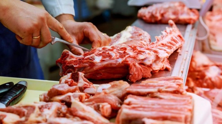 El alza del 64% en la carne vacuna modificó hábitos y consolidó el crecimiento del consumo de carne porcina.