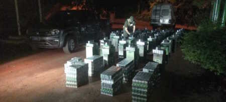 Incautan cigarrillos de contrabando en una camioneta robada en Misiones Cigarrillos