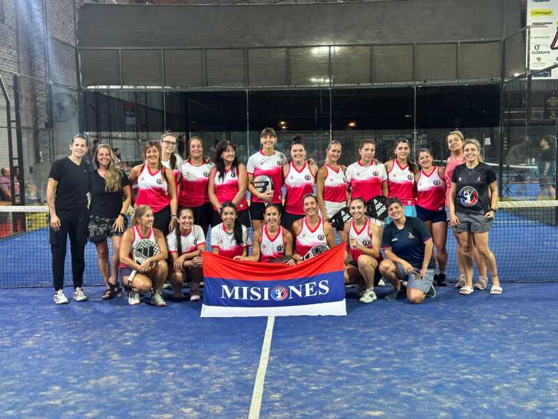 Pádel femenino en auge en Misiones: “Tenemos alrededor de 540 jugadoras registradas” 3 El pádel femenino en Misiones sigue en expansión: con 95 parejas inscriptas, nueva fecha provincial y crecimiento sostenido, María Laura Ibarrola analizó el presente y futuro del deporte.