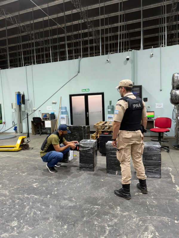 Iguazú: incautaron mercadería de contrabando ilegal y sustancias con THC 2 Iguazú