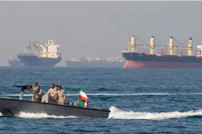 Irán