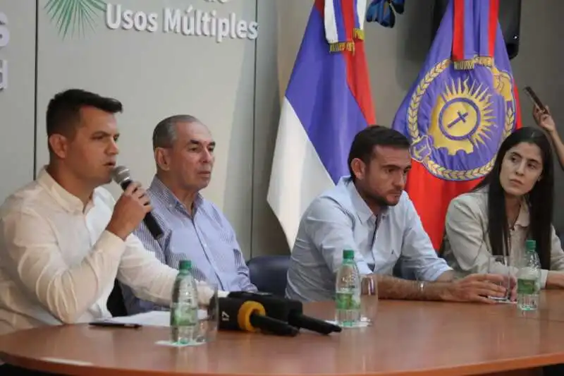 Batería impositiva en Posadas: qué beneficios tendrán los comercios y a quiénes alcanza 2 La batería impositiva busca reducir costos y simplificar trámites para comerciantes en Posadas, en un contexto de caída del consumo.