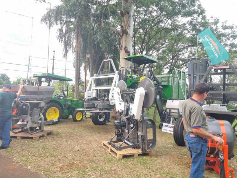 Oberá vive su primera Expo Agroindustrial con fuerte impulso al desarrollo regional 7 Oberá