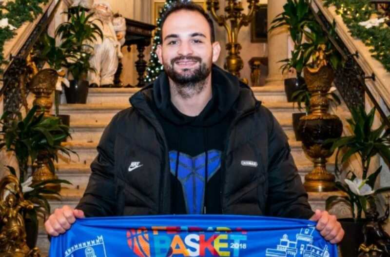 Stefano Pierotti: “Mi viejo es el que más me impulsa en los momentos difíciles” Stefano Pierotti habló de su lesión en Italia, el nivel del básquet europeo y el rol fundamental de su familia en su carrera deportiva.