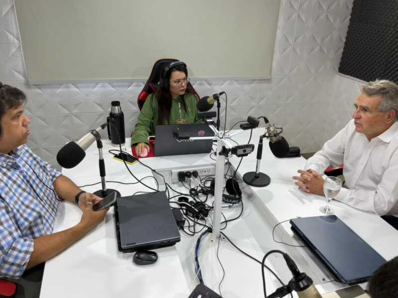 En diálogo con Radio Up, el dirigente se refirió al presente del PJ y la política argentina.