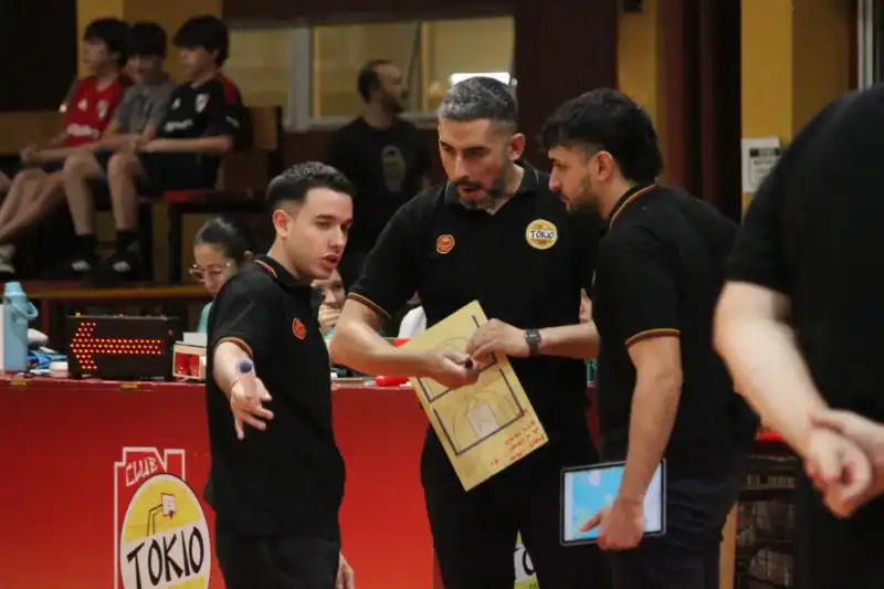 Tokio dominó de principio a fin y aplastó a Don Bosco 2 Tokio