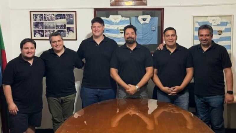 La URuMi renovó autoridades: Iván Lambert continuará como presidente hasta 2028 La Unión de Rugby de Misiones (URuMi) renovó su conducción para el período 2026-2028. Iván Lambert seguirá como presidente y Bruno Guccione será vicepresidente.