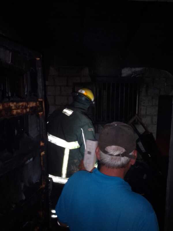Incendio en una vivienda de barrio Belén dejó daños materiales en Posadas 1 incendio