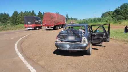 Alem: varios heridos tras el choque de un auto y un camión sobre Ruta 14 choque auto camión en Alem