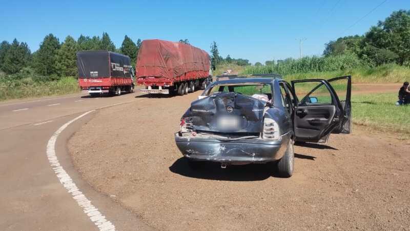 Alem: varios heridos tras el choque de un auto y un camión sobre Ruta 14 choque auto camión en Alem