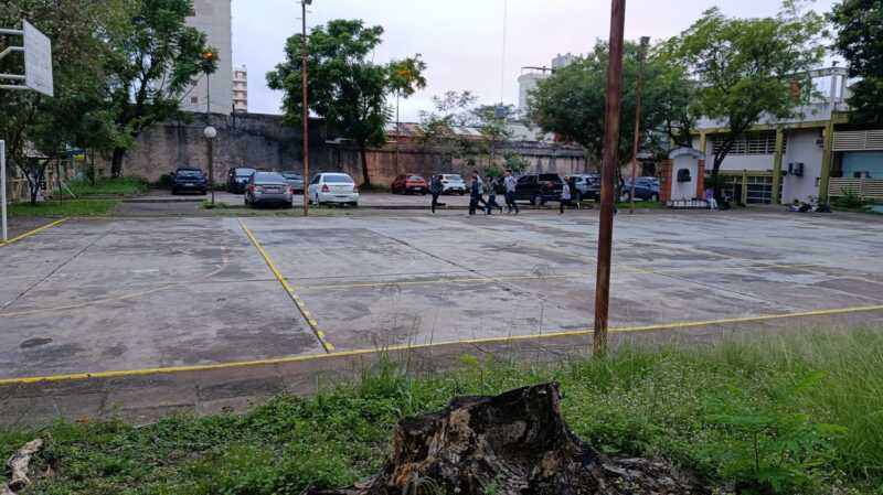 Fuerte ausentismo en algunos colegios de Posadas tras amenazas de tiroteo 2 ausentismo