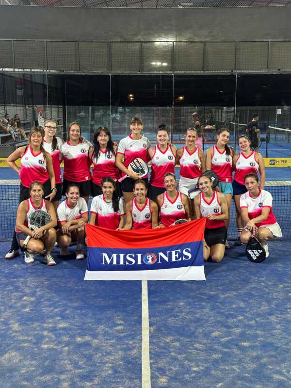 Pádel femenino en auge en Misiones: “Tenemos alrededor de 540 jugadoras registradas” 7 El pádel femenino en Misiones sigue en expansión: con 95 parejas inscriptas, nueva fecha provincial y crecimiento sostenido, María Laura Ibarrola analizó el presente y futuro del deporte.