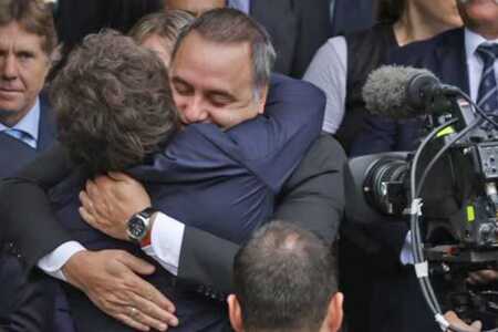 Javier Milei encabezó el acto por el Día del Veterano y de los Caídos en Malvinas y ratificó el reclamo de soberanía, con un llamado al diálogo con el Reino Unido.