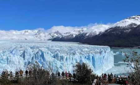 El Gobierno oficializó la ley que otorga a las provincias mayor control sobre los ambientes glaciares.