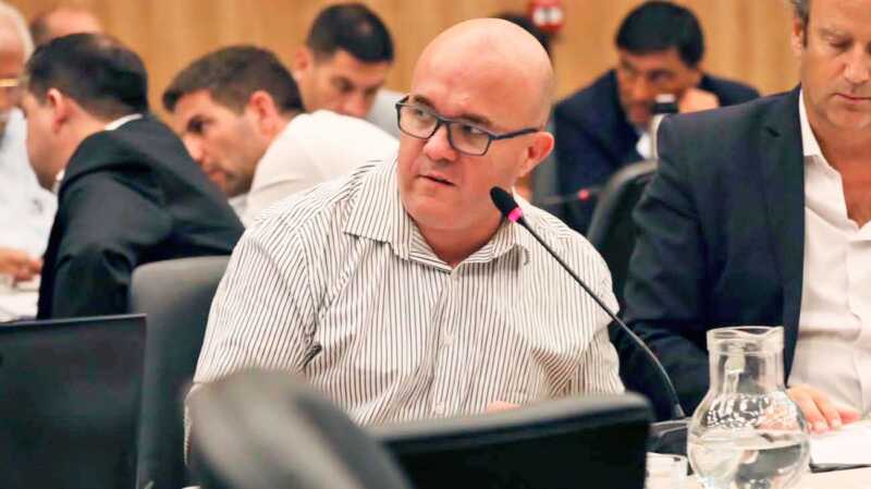 Cámara Argentina del Libro: autoedición en alza y fuerte retiro del Estado en compras libro camara argentina