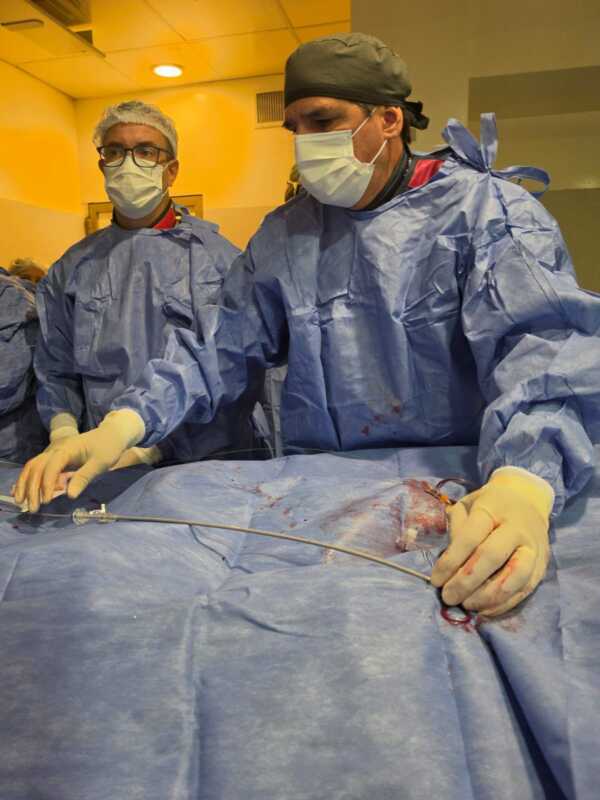 El Madariaga marca un hito tecnológico en salud: así salvó a una paciente con un dispositivo de última generación 4 madariaga 1 - 3