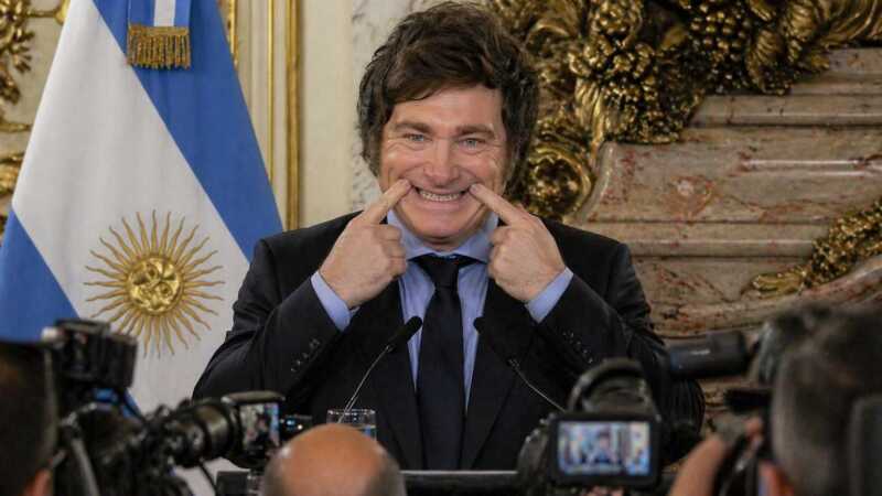 milei esfuerzo agradar