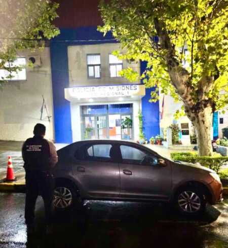 Pensó que era un hurto, pero el cliente retiró su auto sin pagar el arreglo Posadas