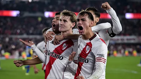 River eliminó a Rosario Central y es finalistas del Apertura River River recibe a Bragantino en el Monumental con la chance de asegurar la clasificación a los octavos de final de la Copa Sudamericana 2026.