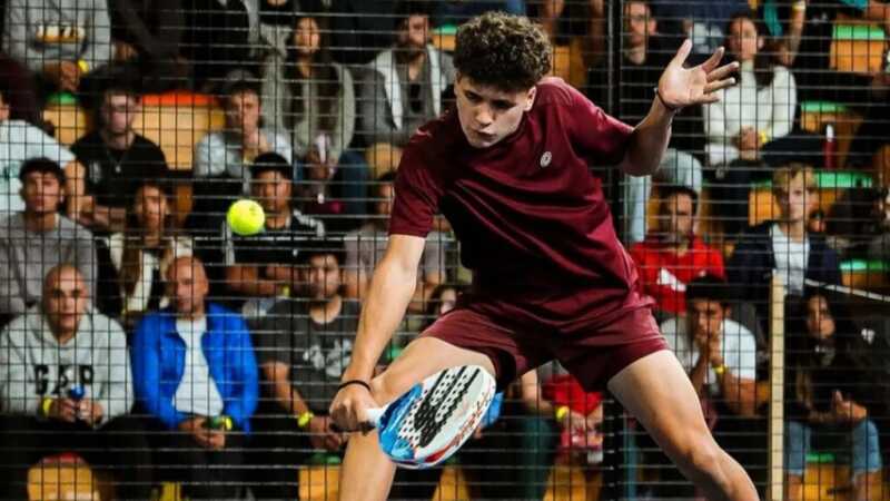 El misionero Santino Contreras, con solo 15 años, clasificó al cuadro principal del P1 de Buenos Aires y será el jugador más joven en disputar un main draw del circuito mundial de pádel.