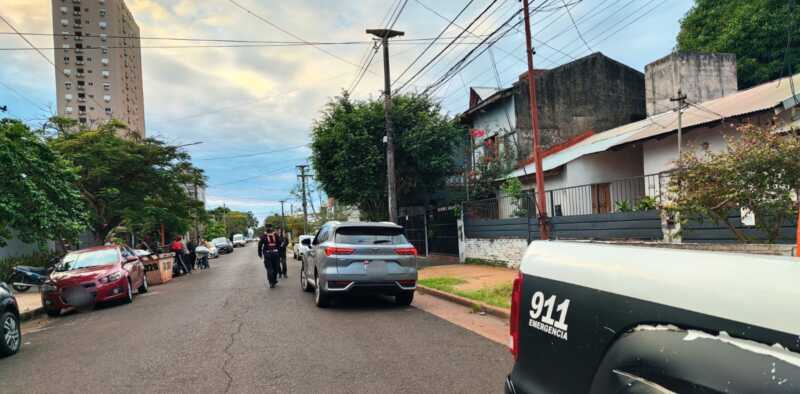 Posadas: conducía en contramano, alcoholizado y abandonó su vehículo 2 Posadas: manejaba en contramano, ebrio y dejó su vehículo en marcha