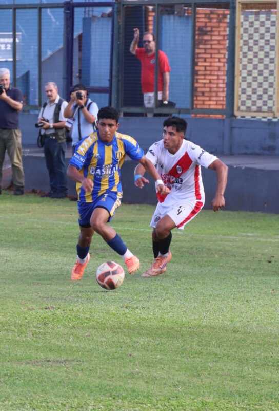 Liga Posadeña: Mitre se quedó con el clásico posadeño tras dar vuelta el partido ante Guaraní 3 WhatsApp Image 2026 05 06 at 19.29.12 - 2
