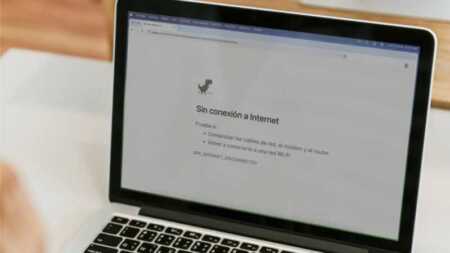 Un doble corte de fibra óptica dejó sin internet al centro de Posadas y Villa Sarita corte de internet en Posadas