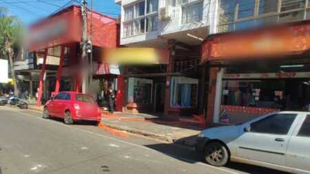 bomberos desprendimiento de mampostería en Posadas