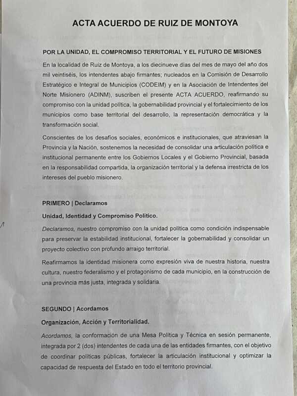 Intendentes firmaron el “Acuerdo de Ruiz de Montoya” en respaldo a la unidad política y la gobernabilidad 2 WhatsApp Image 2026 05 19 at 14.43.39 - 1