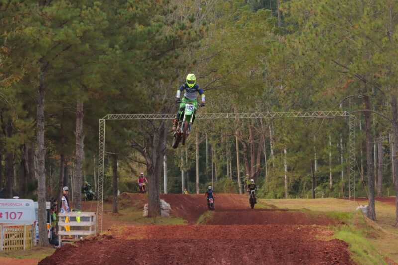 Motocross en Eldorado
