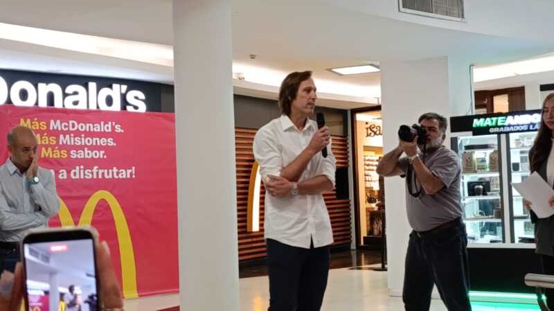 McDonald’s inauguró su segunda sucursal en Posadas y apuesta al crecimiento del centro comercial 5 WhatsApp Image 2026 05 29 at 17.25.45 - 4
