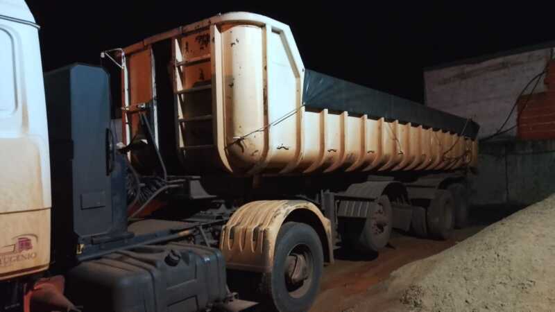 Detuvieron a un camionero que huyó tras atropellar y matar a una joven motociclista en Puerto Iguazú 5 camionero 3 - 4