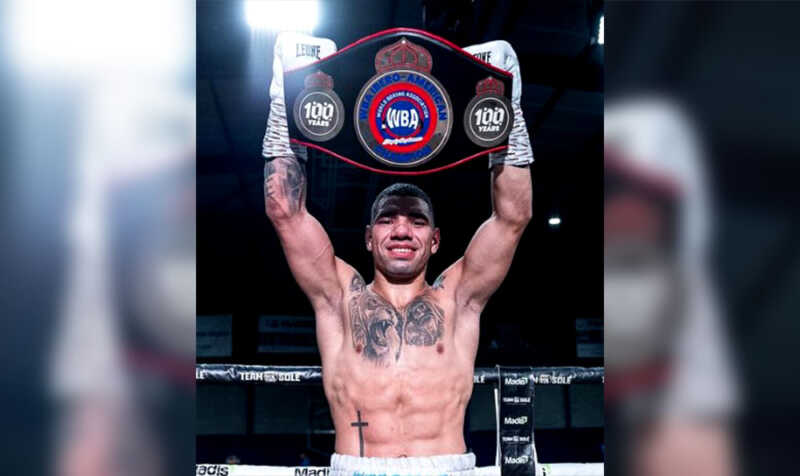 Ismael “El Terrible” Flores, campeón iberoamericano en Radio Up: “Ahora voy por el título mundial” 4 El Terrible Flores