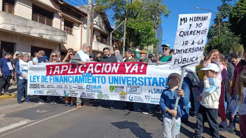 Lia Rojo, titular de APUNaM: “La universidad y el país nunca crecieron sobre gobiernos de derecha” 3 marcha