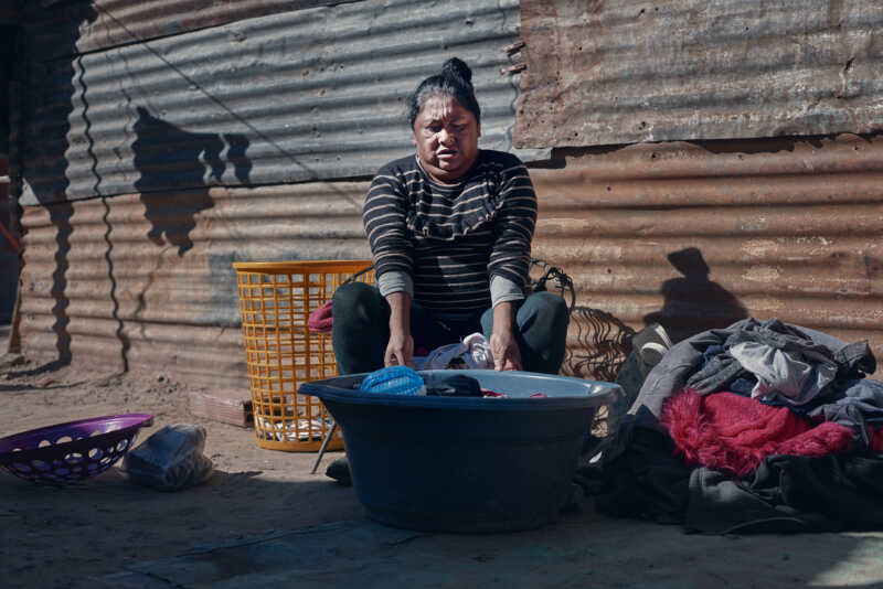 “La pobreza infantil sigue siendo un problemón en la Argentina”, sostuvo Alberto Barros 3 Tras conocerse que cuatro de cada diez niños son pobres en Argentina, Cáritas alertó sobre el impacto de la crisis en la alimentación, la educación y las expectativas de futuro de la infancia.
