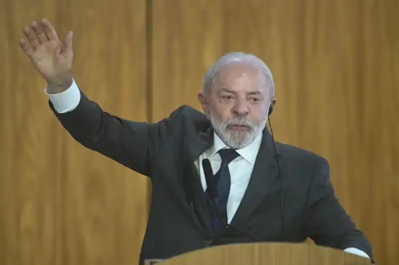 Lula desafía a EE.UU. y asegura que Brasil no cederá ante presiones comerciales 2 Lula desafía los nuevos aranceles de EE.UU. y defiende la soberanía brasileña