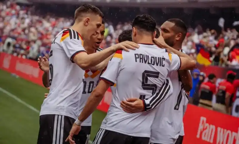 Alemania aplastó a Curazao en su debut 2 Alemania