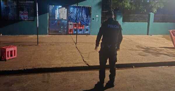 Dos hombres resultaron heridos durante un ataque a tiros ocurrido en la madrugada de este miércoles en Puerto Iguazú. Uno de ellos debió ser intervenido quirúrgicamente.