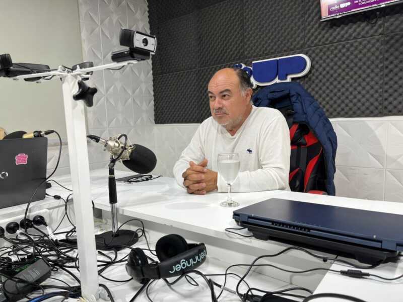 Alejandro “Chino” Godoy: “Tenemos cerca de 140 pilotos y el karting terrado es una verdadera familia” 2 Alejandro "Chino" Godoy, presidente de la FMMCEyK, analizó el crecimiento del karting terrado en Misiones, el impacto económico de las competencias, la formación de nuevos pilotos y los desafíos para sostener el deporte motor en el interior provincial.
