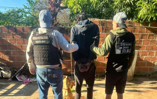 Garupá: amenazó con un destornillador para robar una recaudación y cayó tras un allanamiento policial La investigación permitió identificar al presunto autor del asalto a un comercio de Garupá y concretar su detención este miércoles.